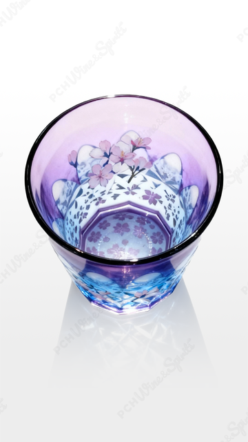Shiina Kiriko Edo Kiriko Sakura, a traditional Japanese cut-glass craft